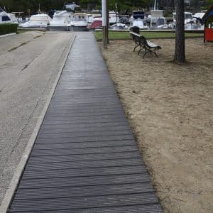 Pasarela Ecológica de plástico reciclado