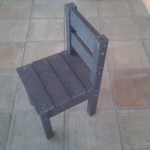 Mini Silla Ecológica de Plástico Reciclado