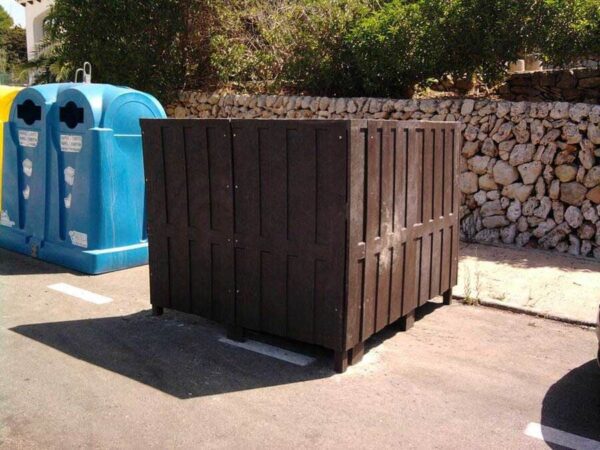 Isla contenedor Ser ecológica de plástico reciclado