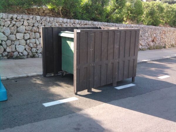 Isla contenedor Ser ecológica de plástico reciclado