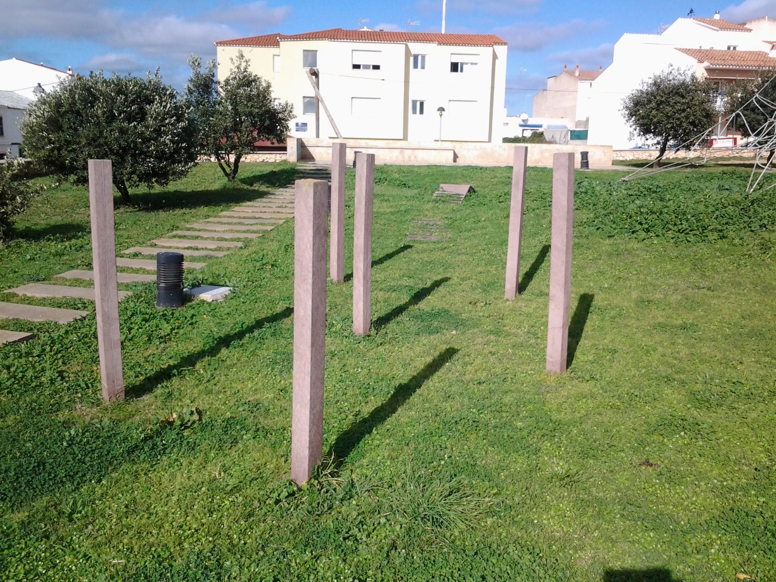 CIRCUITO ECOLÓGICO DE PLÁSTICO RECICLADO