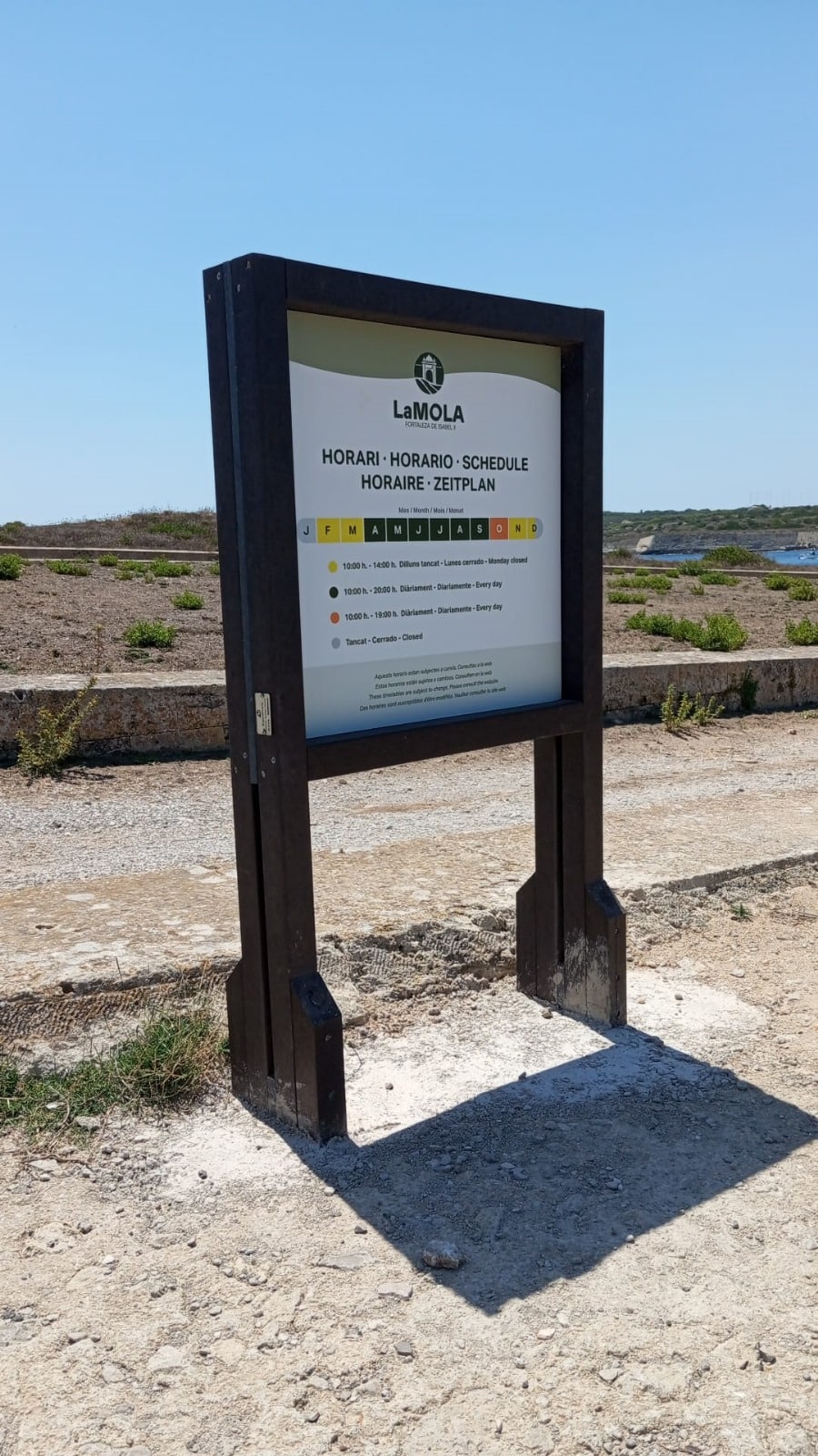 CARTEL INFORMATIVO ECOLÓGICO DE PLÁSTICO RECICLADO SIN TEJADO - Imagen 5