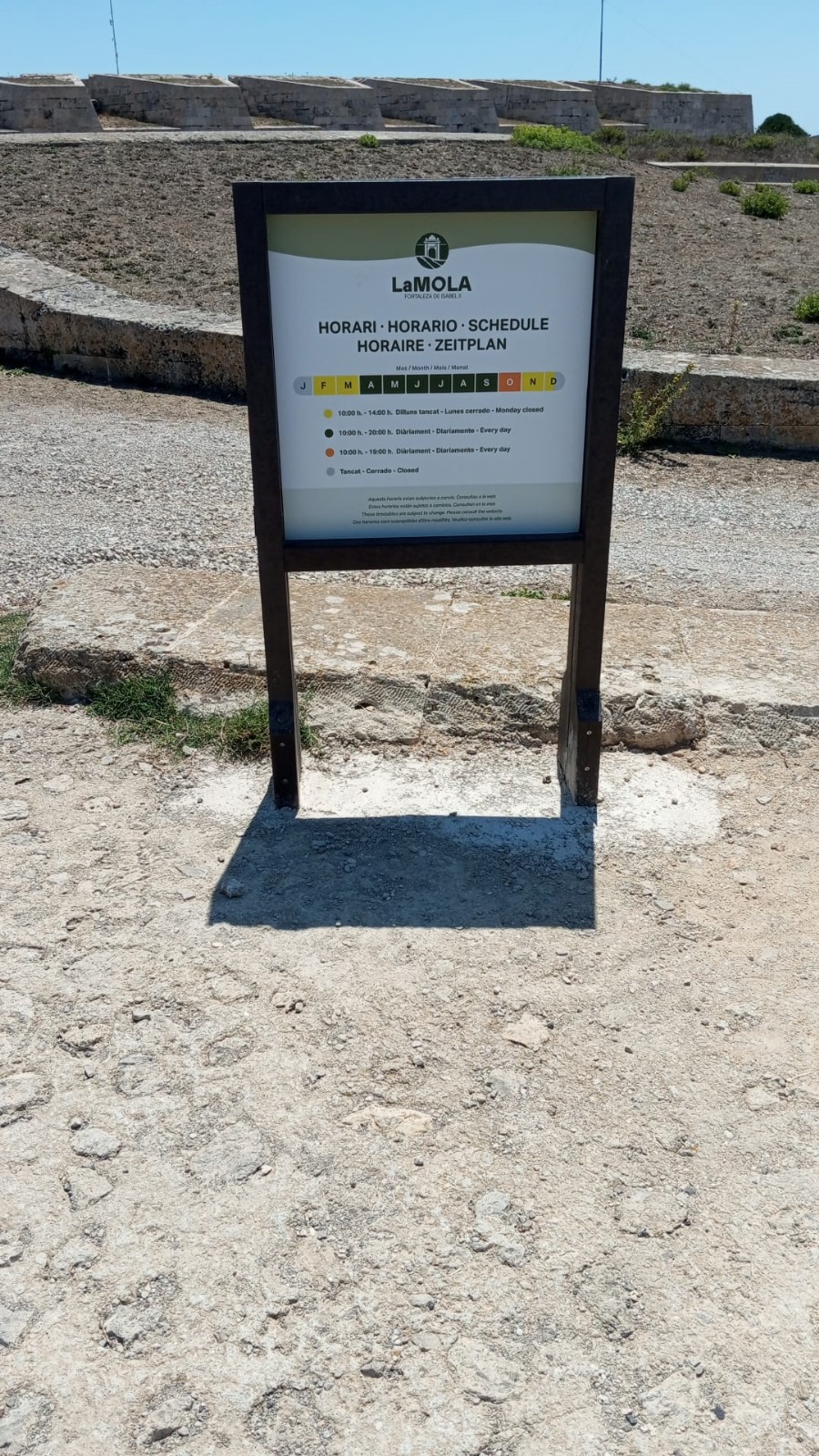 CARTEL INFORMATIVO ECOLÓGICO DE PLÁSTICO RECICLADO SIN TEJADO - Imagen 4