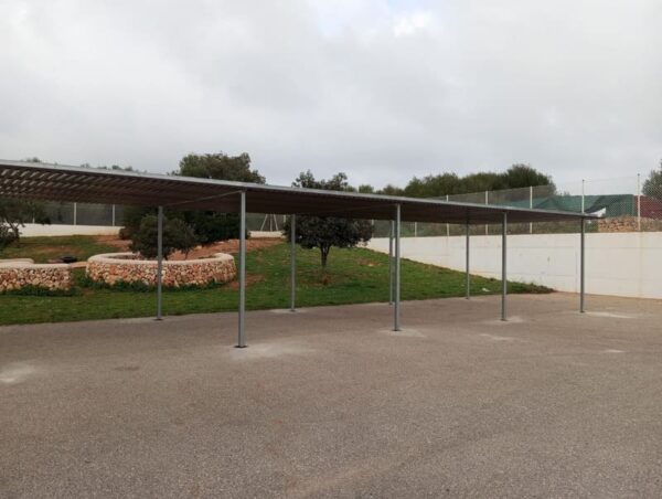 pérgola ecológica de plástico reciclado