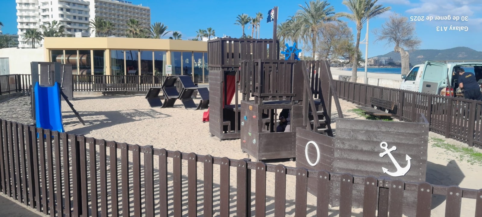 BARCO PARQUE INFANTIL ECOLÓGICO DE PLÁSTICO RECICLADO - Imagen 6