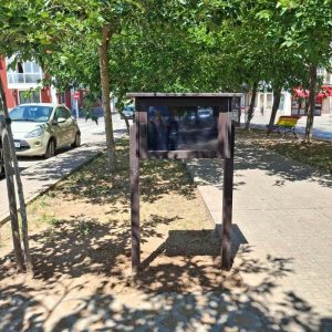 Caseta para libros ecológica de plástico reciclado