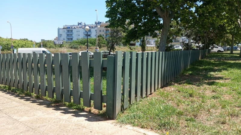 Detalle de Vallado Pipican Ecológico de Plástico Reciclado