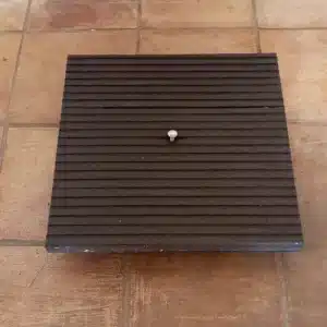 Detalle de arqueta ecológica de Plástico reciclado